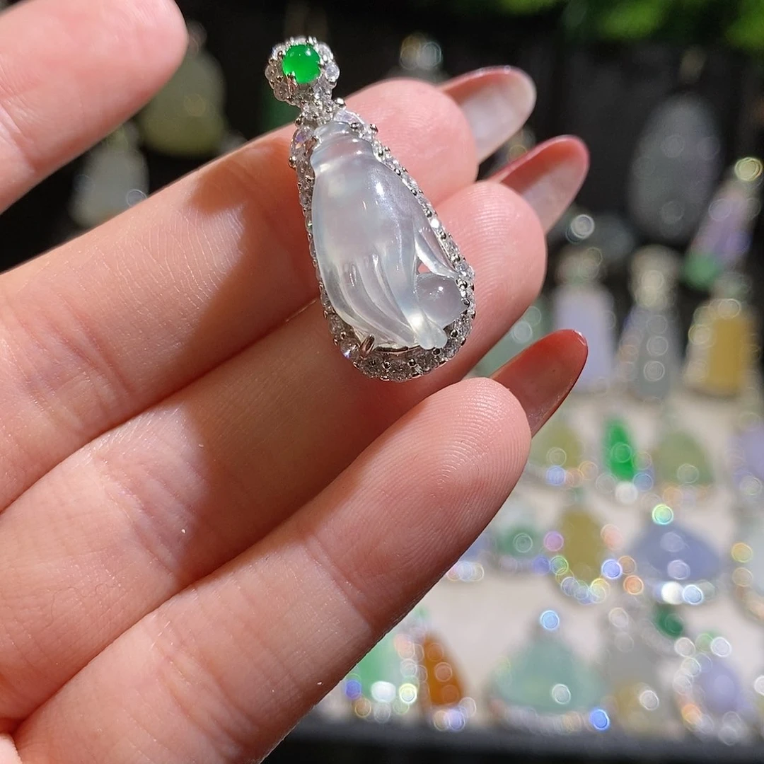 翡翠银S925镶嵌颈饰天然翡翠