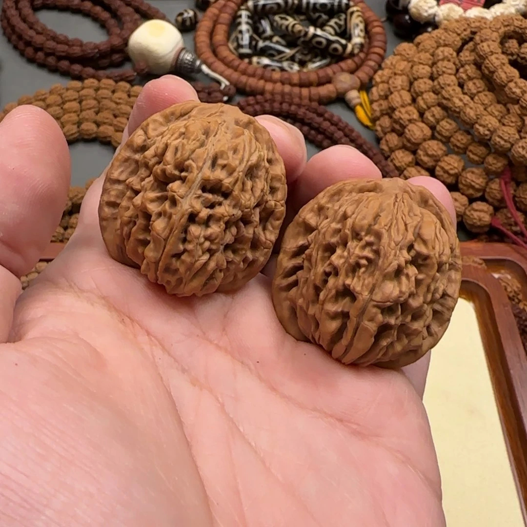 文玩核桃把件果*?38全品四座楼