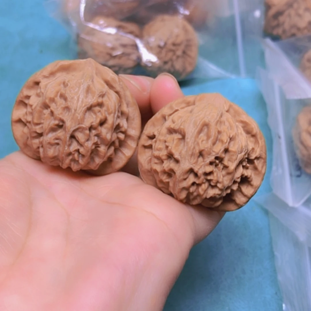 【闪购商品】摆件核桃41宫灯修尖