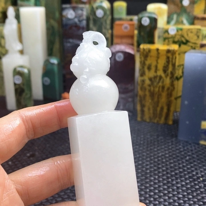 青田石阳**哥青田石印章石