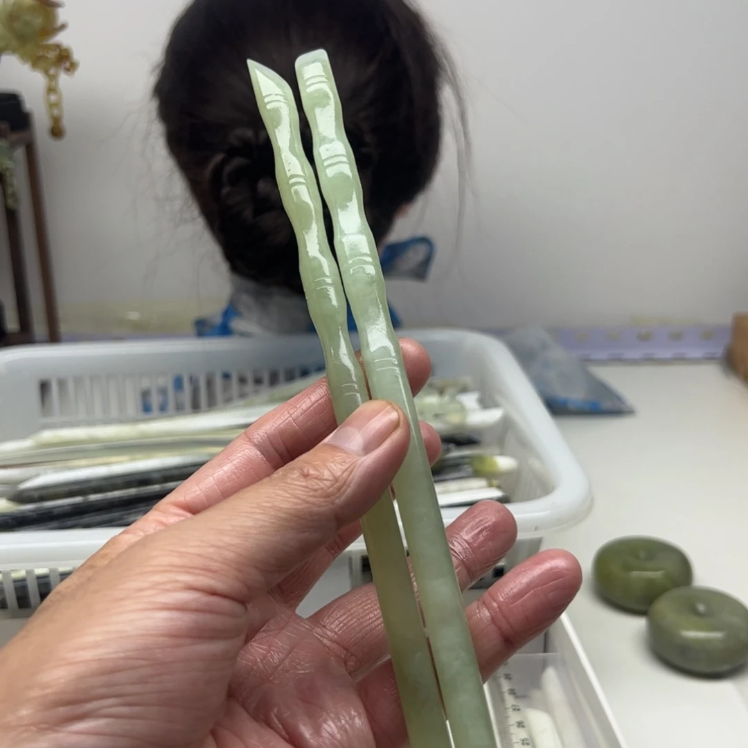 未镶嵌岫玉福利发簪秋**姨
