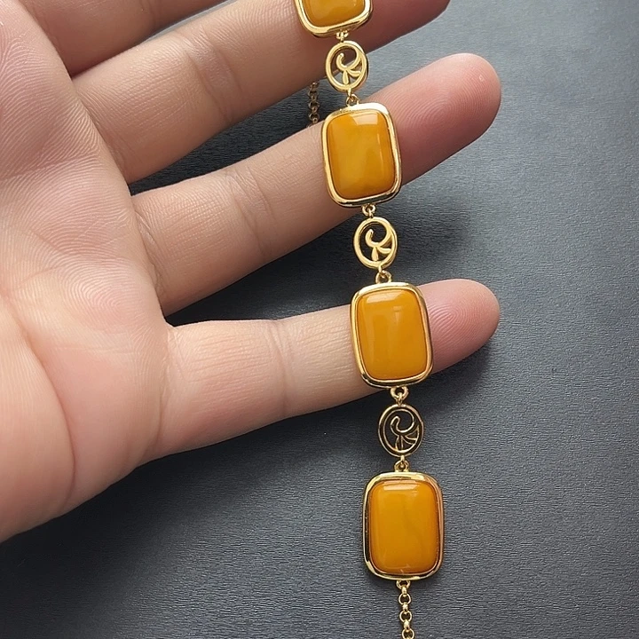 琥珀未镶嵌裸石手链