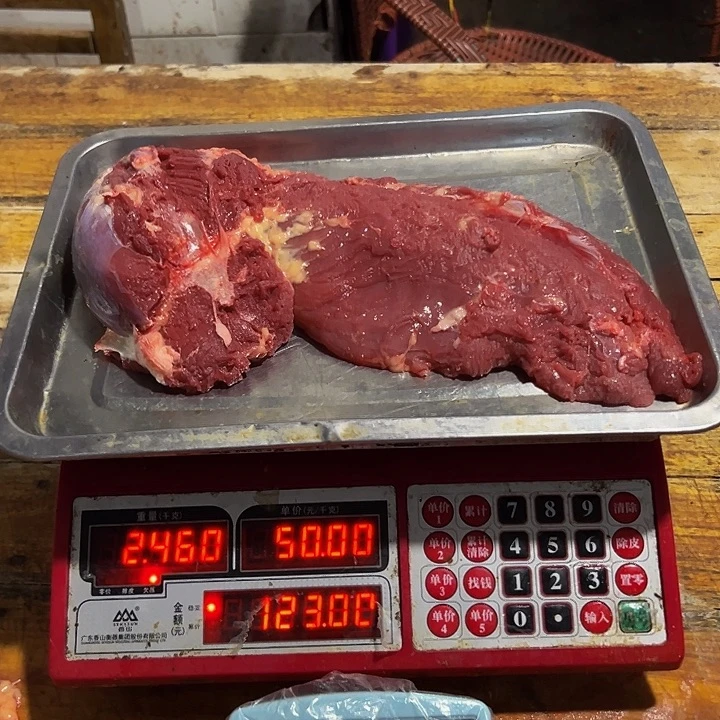 广西土耕马马肉、送马油沙姜小米辣12个月中国大陆