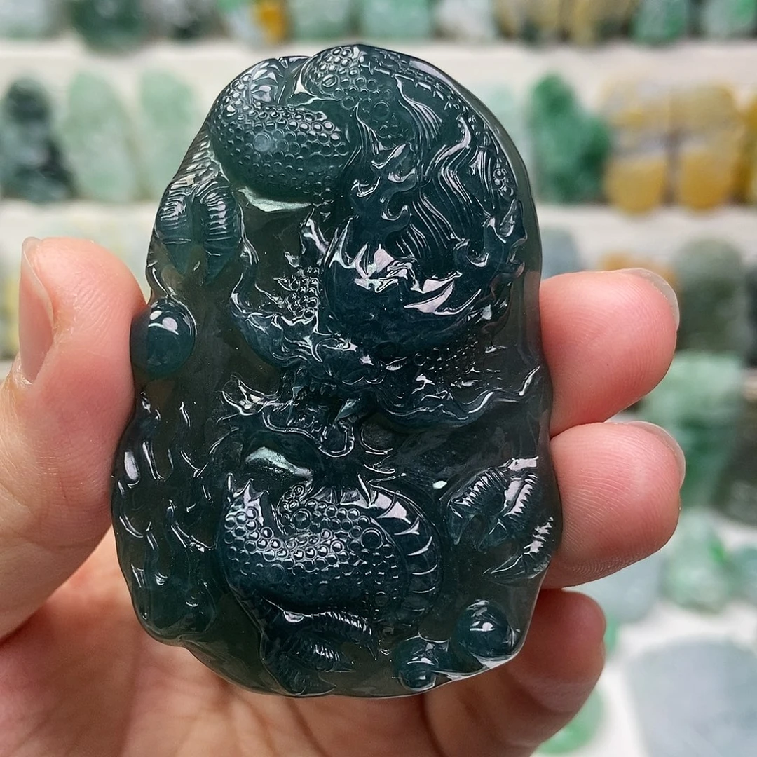 翡翠未镶嵌吊坠(赠链)