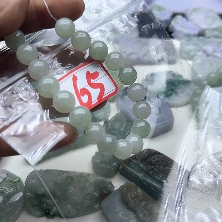 翡翠颈饰未镶嵌鱼天然缅甸翡翠吊坠