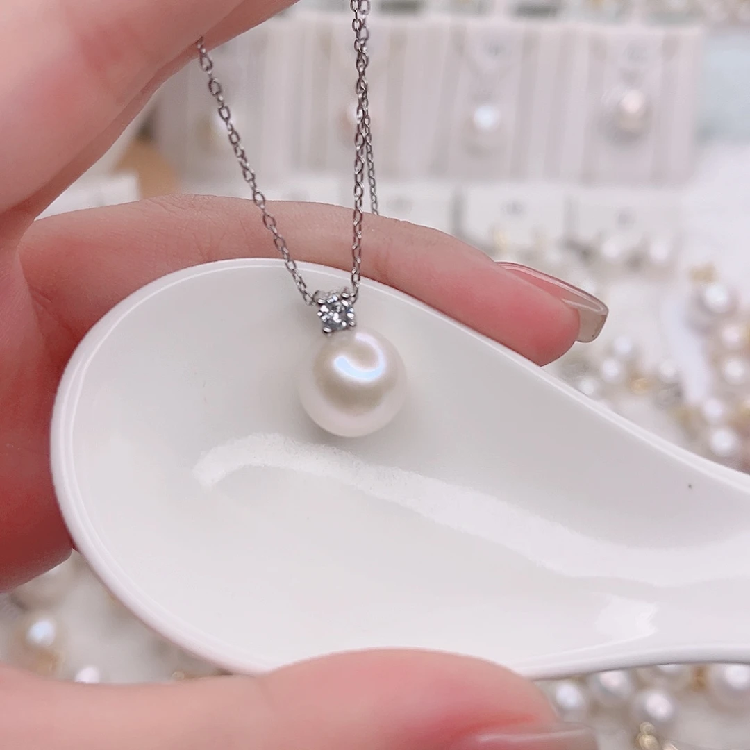 淡水珍珠未镶嵌吊坠(赠链)