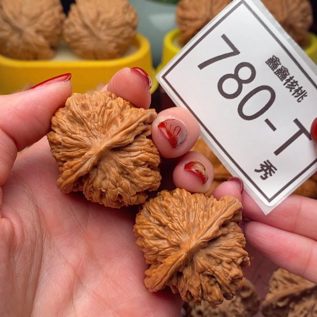 文玩核桃把件汉高楼39