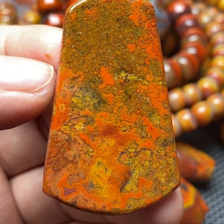 玛瑙/玉髓吊坠未镶嵌