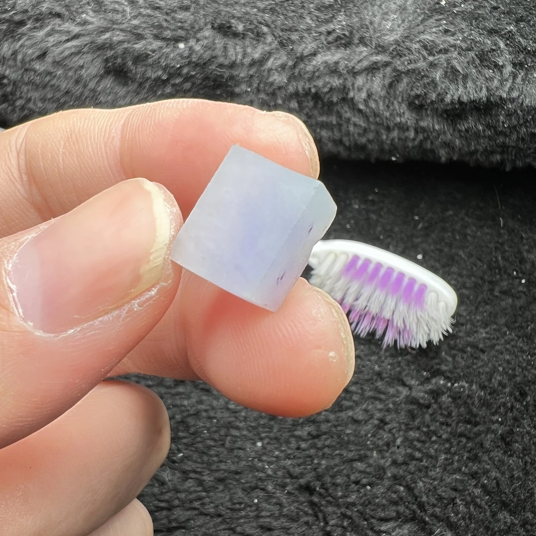 缅甸翡翠A货紫料