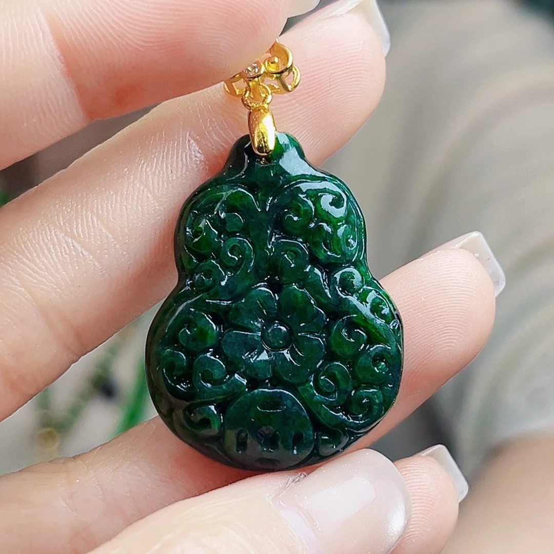 颈饰银S925镶嵌翡翠多样性