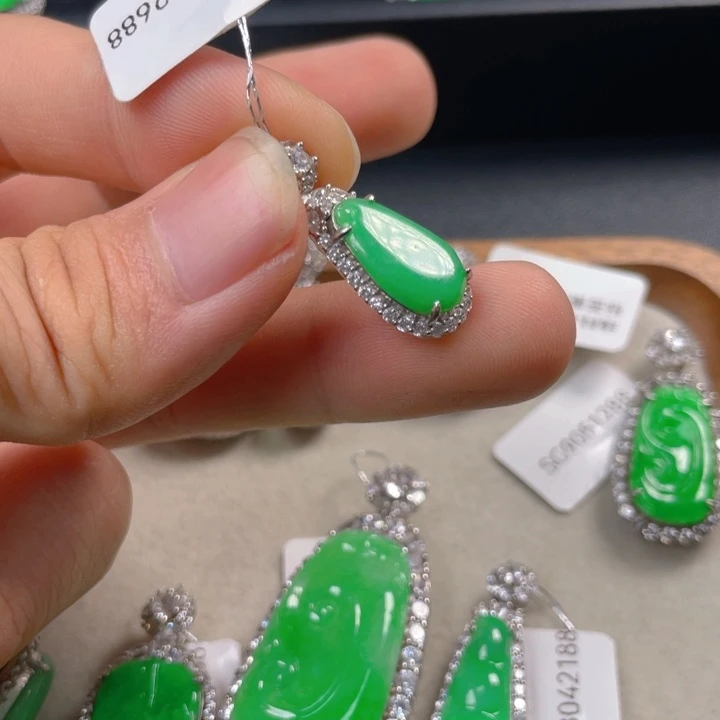 翡翠银S925镶嵌吊坠(不含链)