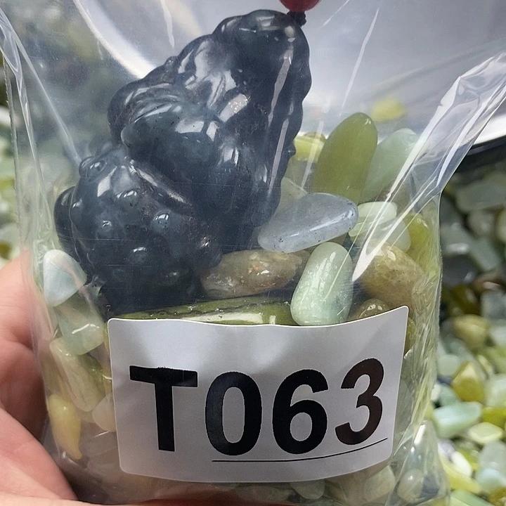 未镶嵌蛇纹石玉鱼缸石
