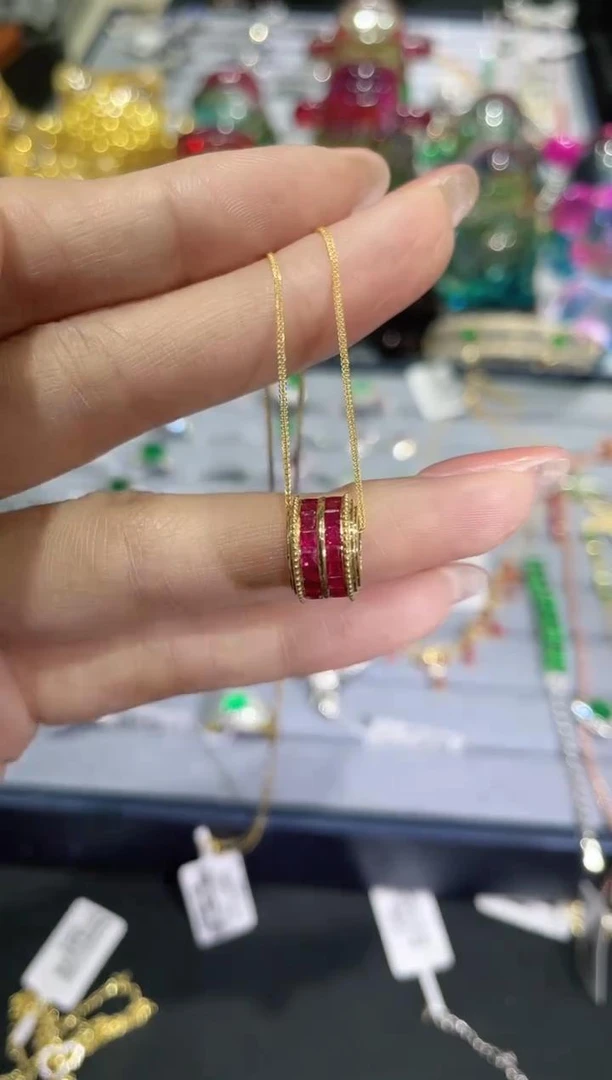 【雅嘉珠宝】18K金镶嵌天然红宝石项链路路通款