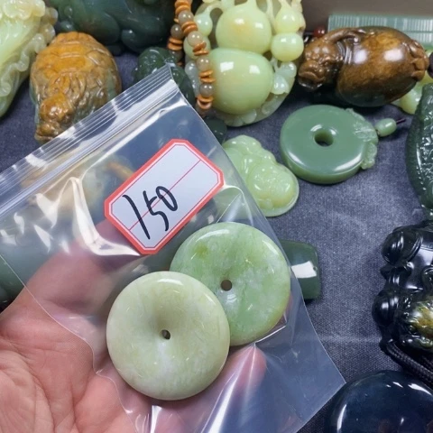 未镶嵌蛇纹石玉手链