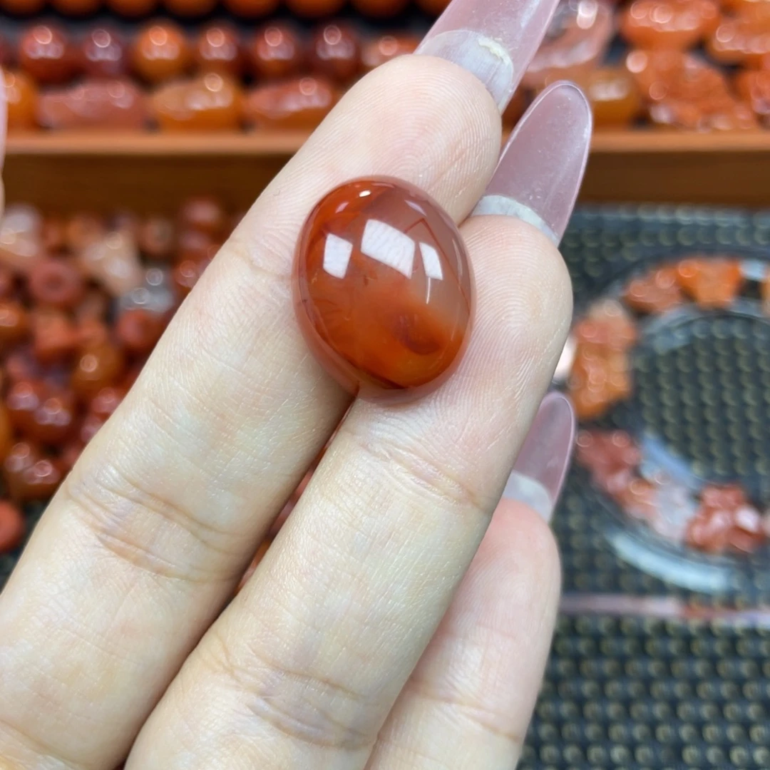 南红玛瑙未镶嵌颈饰蛋面
