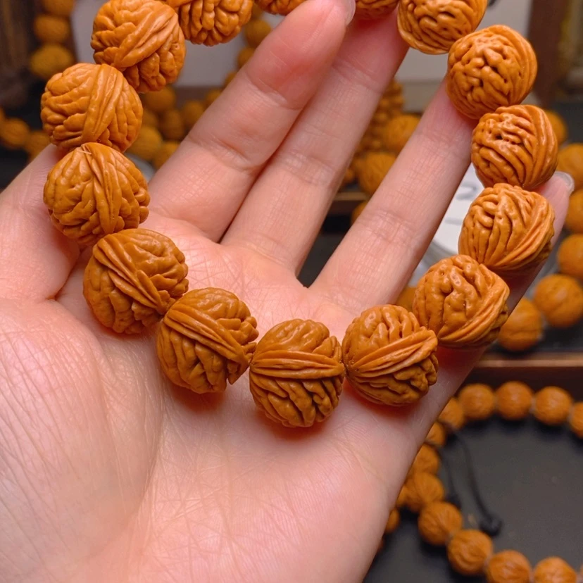 【闪购商品】桃核手串龙文桃核