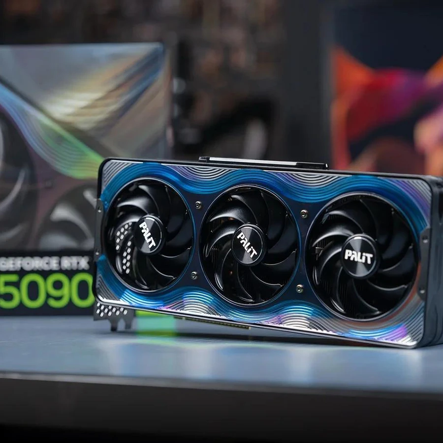 5090 系列显卡 同德/映众 训练模型 电竞游戏