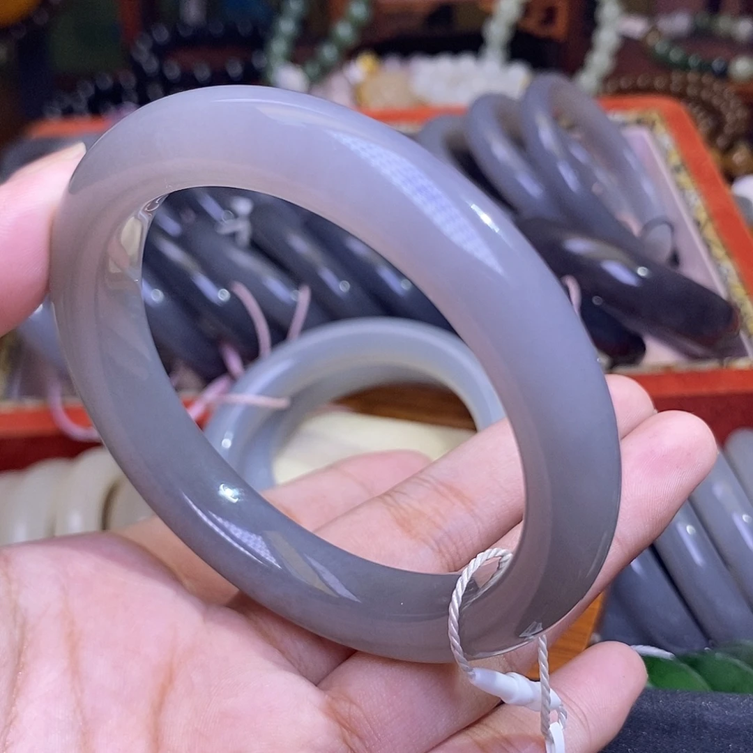 和田玉未镶嵌颈饰烟紫老矿料冰底手镯59