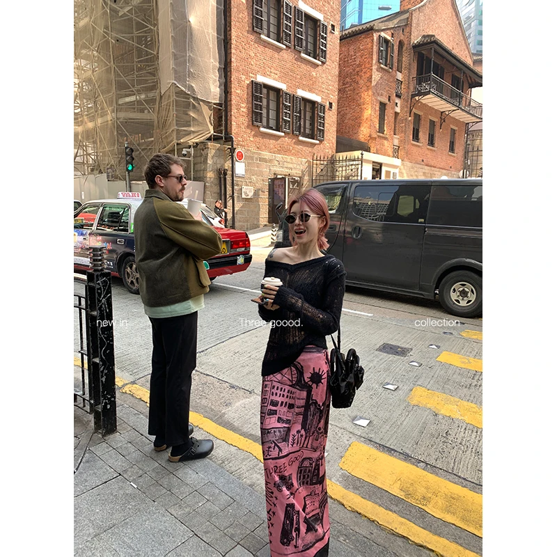 THREE GOOOD/三吉心动信号百搭V领修身镂空针织衫Y725Z00183