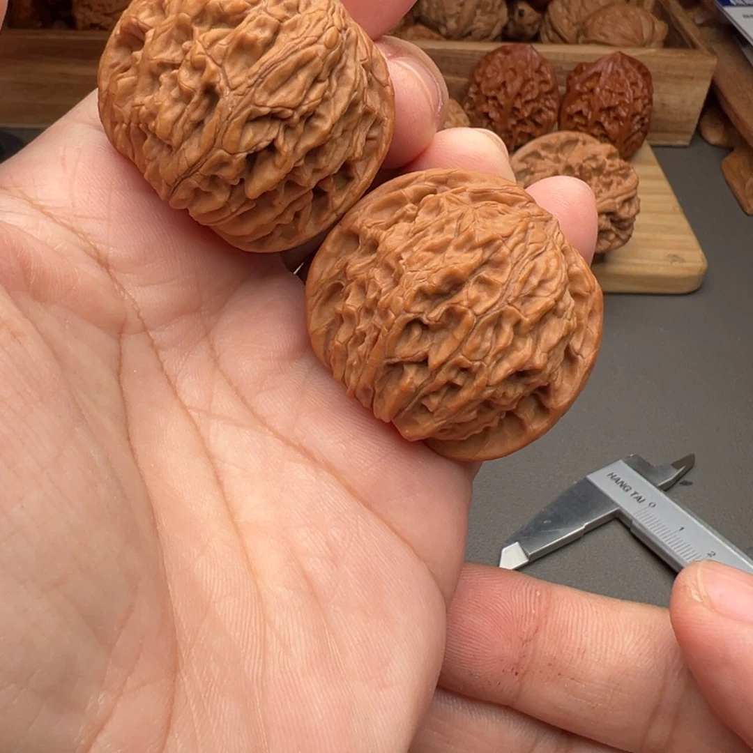 文玩核桃把件球磨