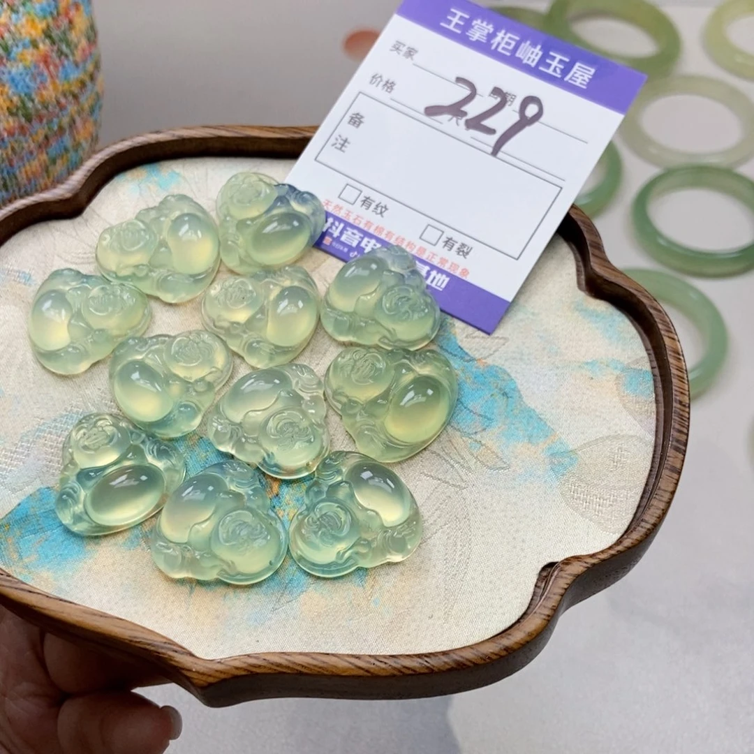 岫玉未镶嵌吊坠吊坠多样性，发一个