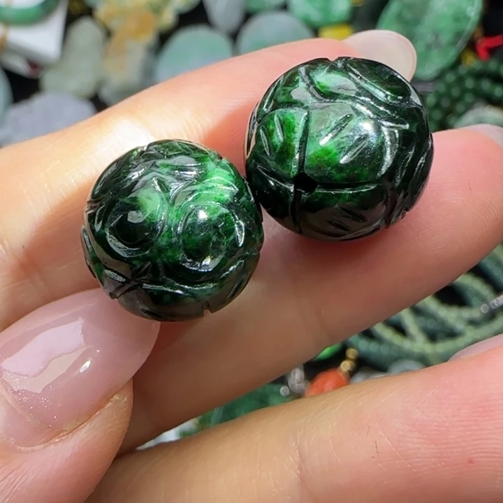 翡翠未镶嵌颈饰天然A货33