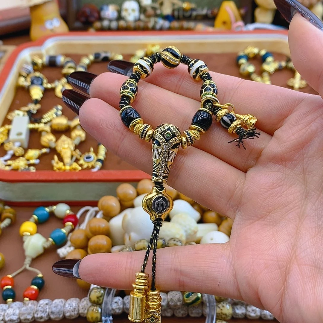 铜铁合金类黑金小版