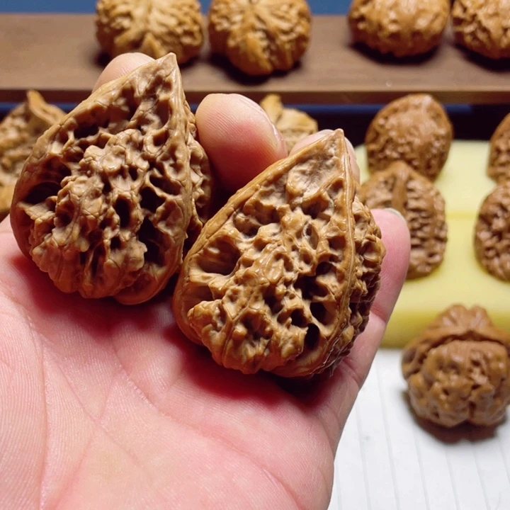 把件文玩核桃佛手