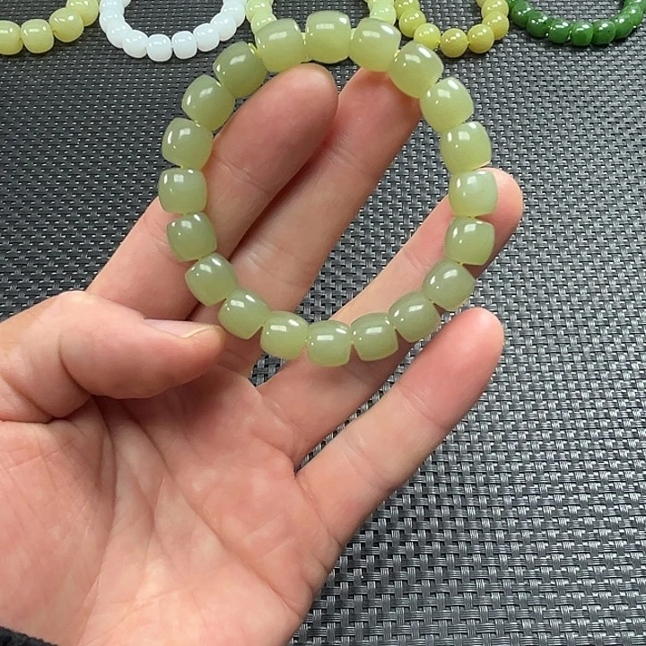 和田玉未镶嵌手链