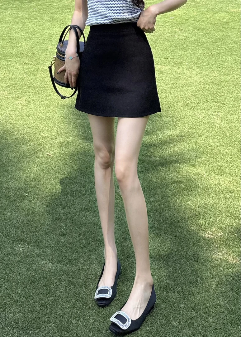 黑色短裙有内衬显瘦高腰气质时尚百搭修身A字开叉夏季防走光百褶