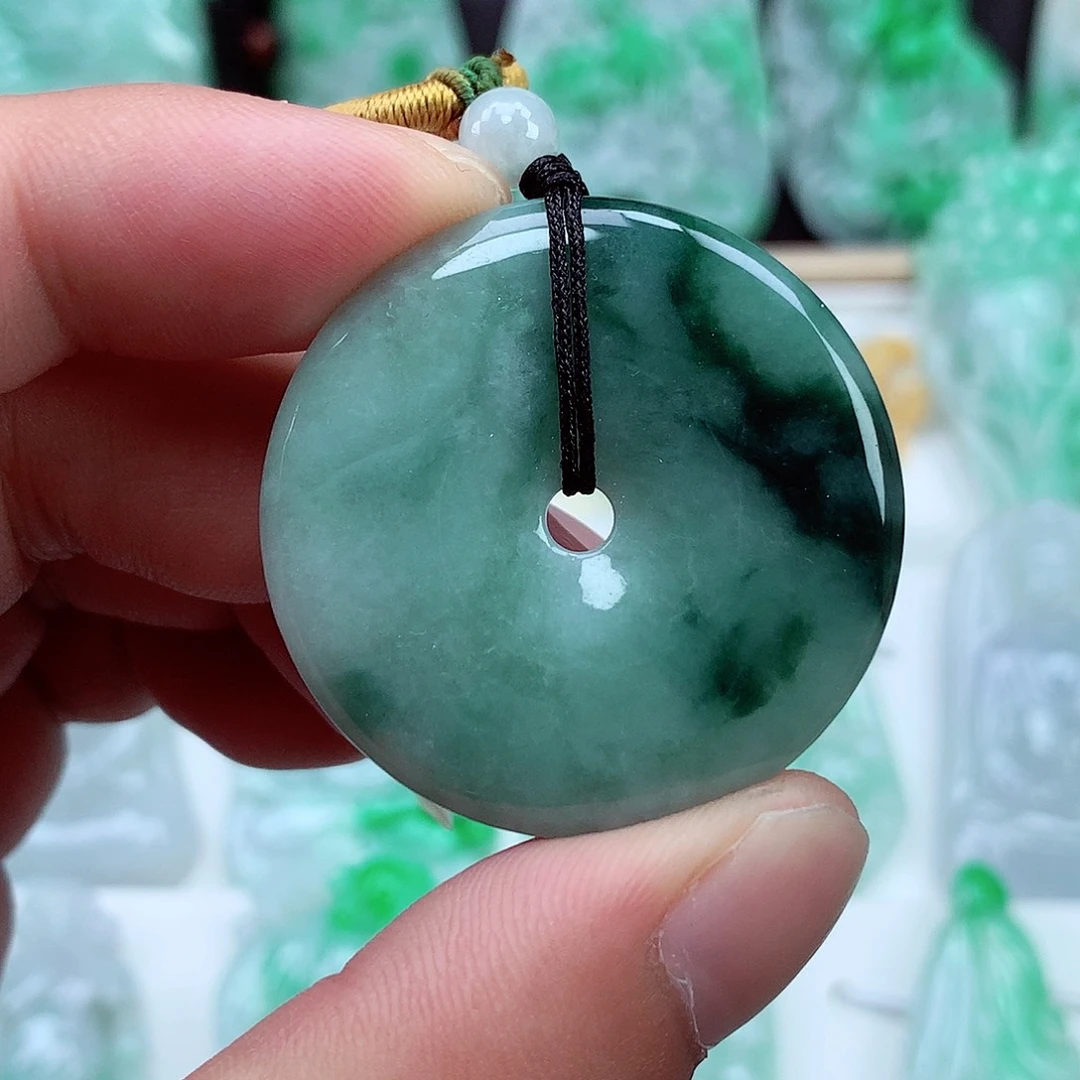 翡翠未镶嵌颈饰翡翠吊坠