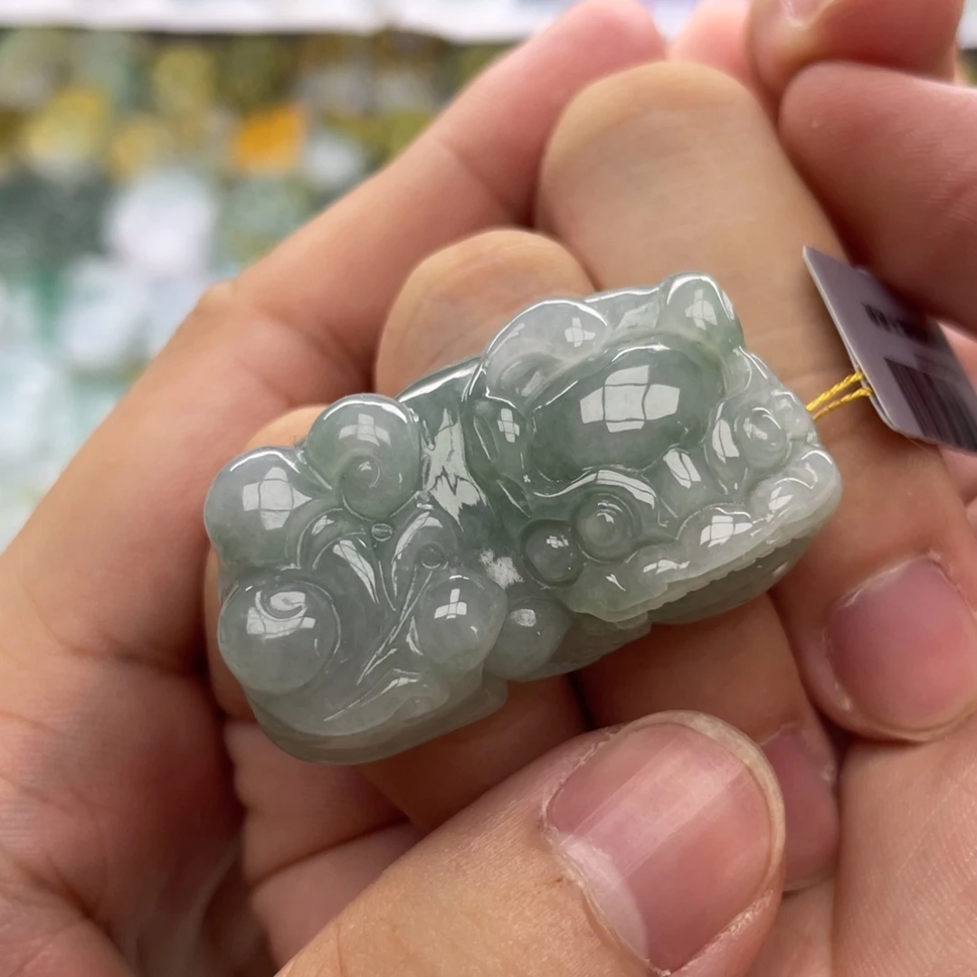 翡翠未镶嵌颈饰貔貅9