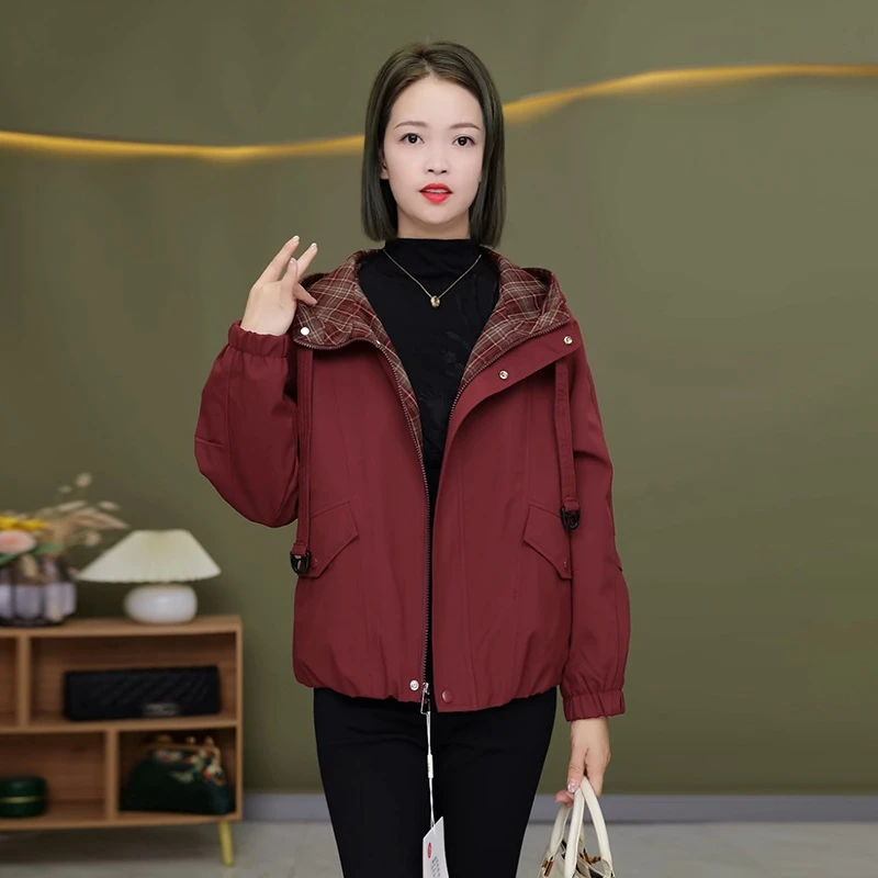 C094新款轻奢秋季女装短款休闲秋季外套气质减龄时尚中年大码外套