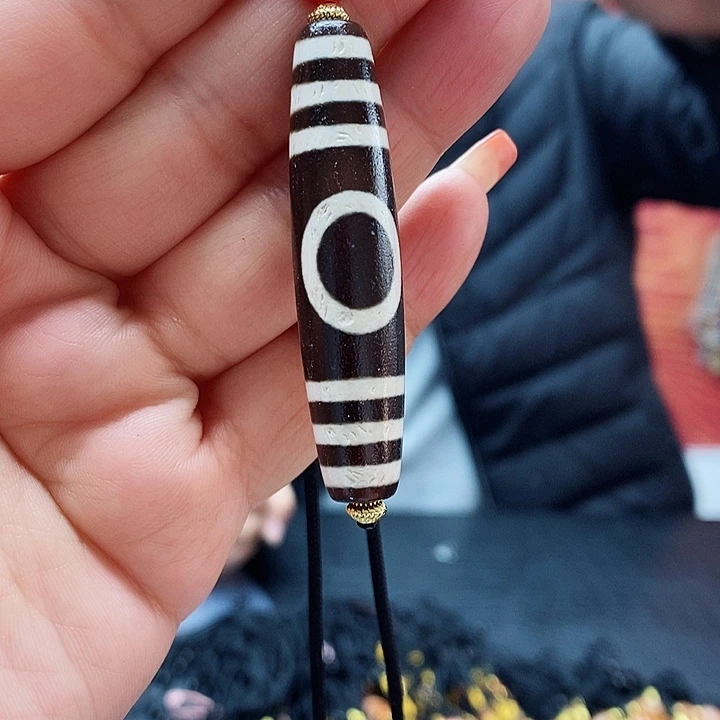 玛瑙/玉髓颈饰合金