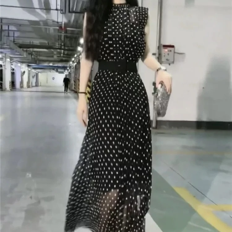 新款2025女装连衣裙夏季气质复古黑色波点显瘦雪纺无袖裙子a字裙