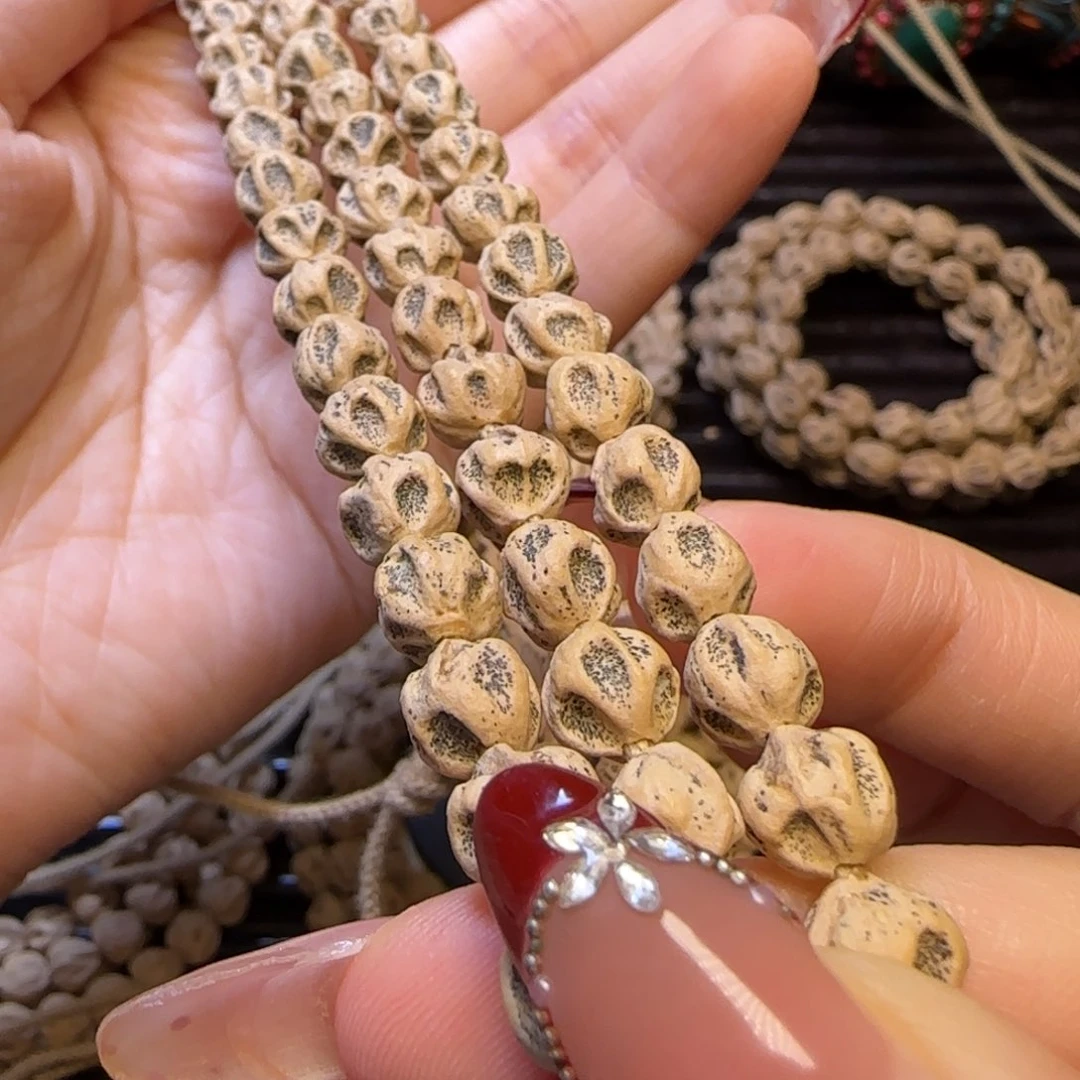 柏香籽/百香籽吊坠S****n