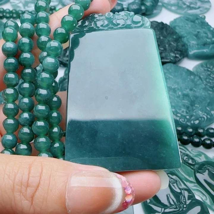翡翠未镶嵌颈饰多样性发货天然A货翡翠