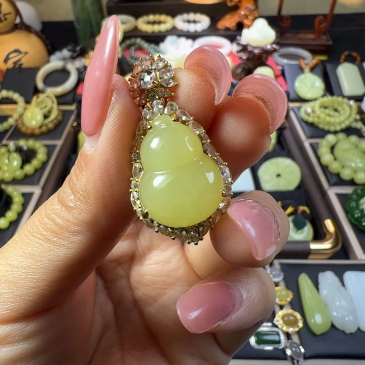 和田玉（黄玉）银S925镶嵌颈饰