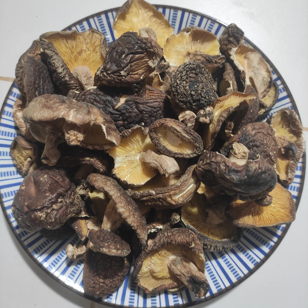 椴木香菇精选中个250克500克