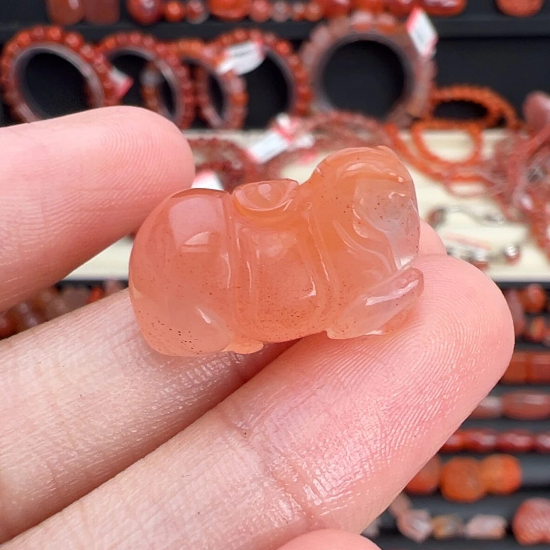 南红玛瑙未镶嵌颈饰唐马