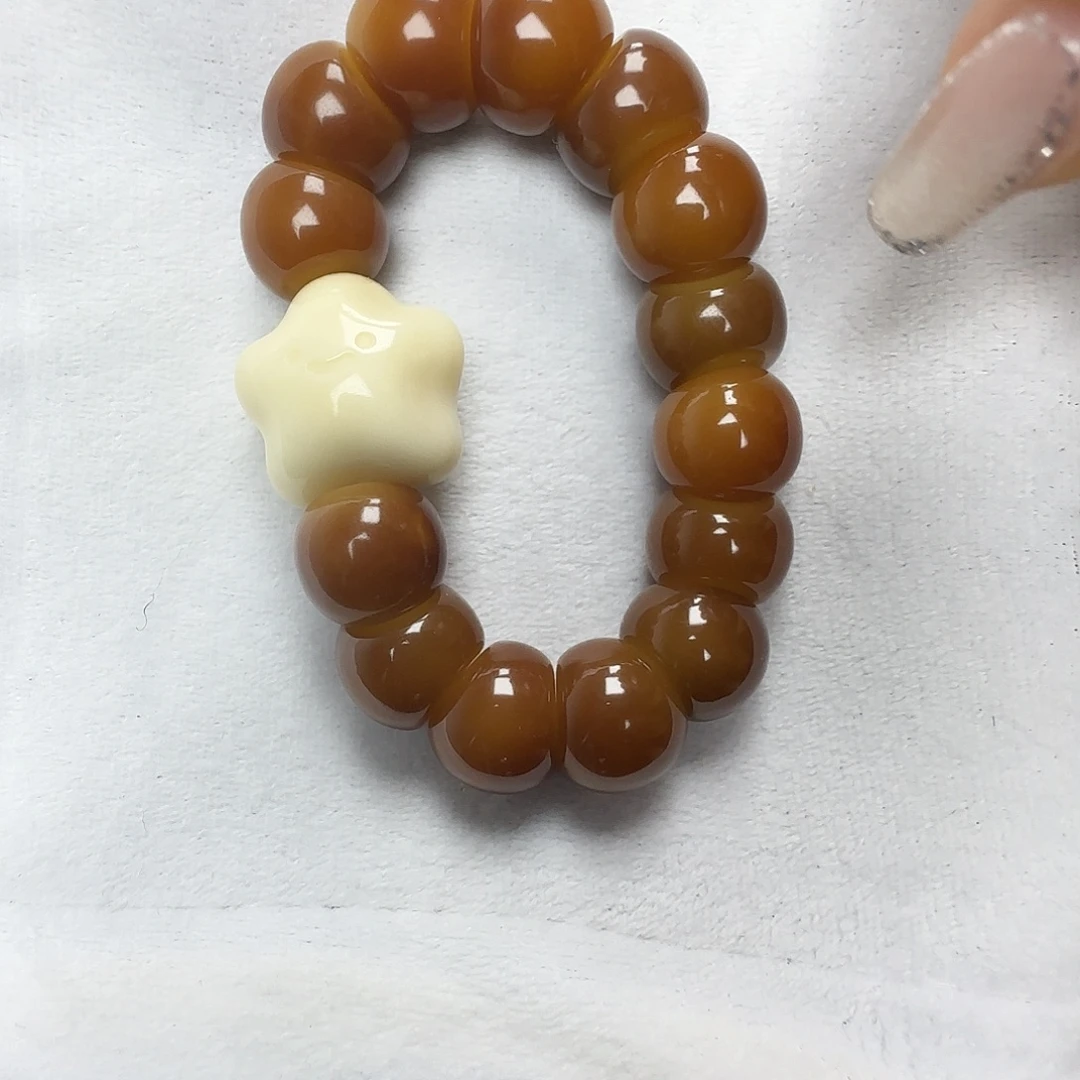 吊坠菩提根/象牙果