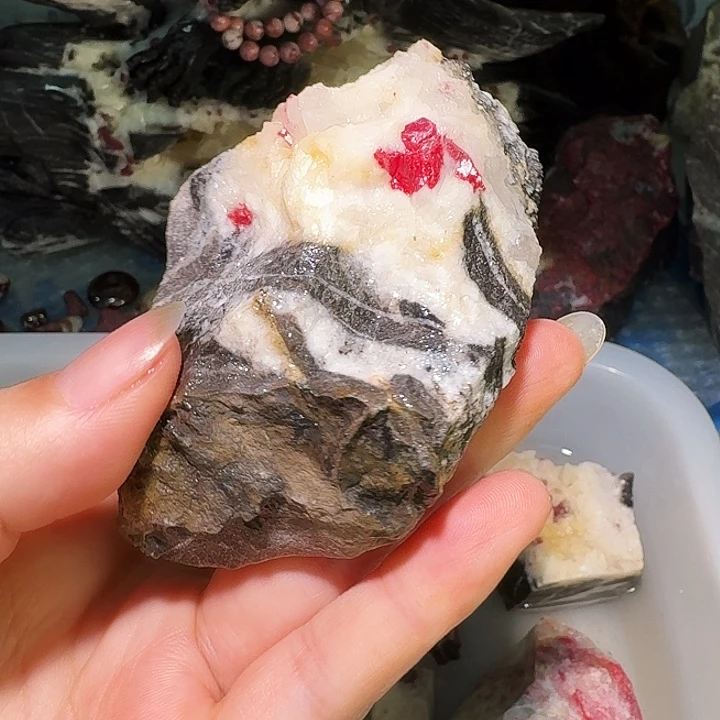 9***6天然辰砂天然朱砂原石晶体