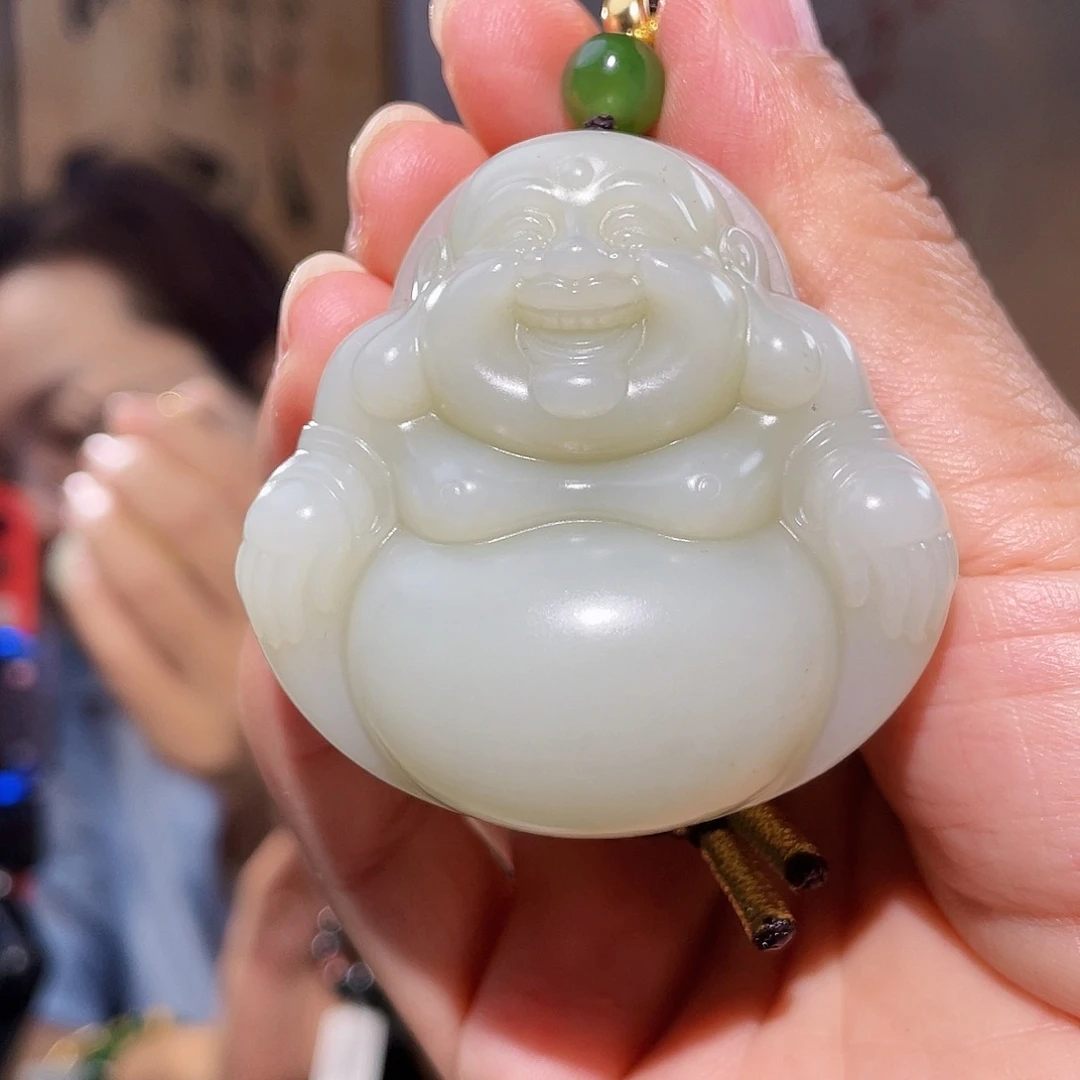 和田玉未镶嵌颈饰和田玉佛公