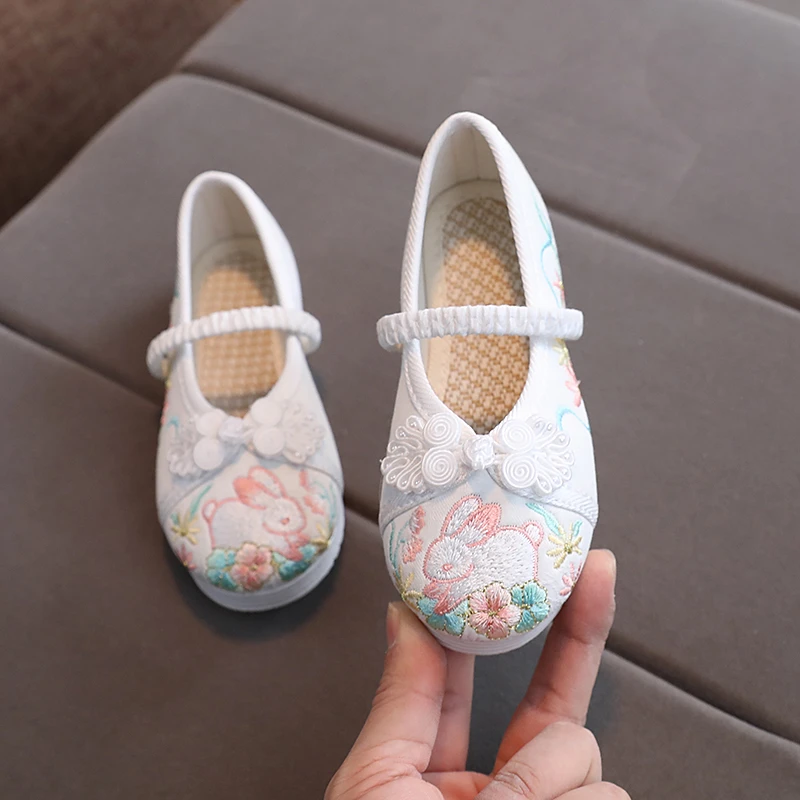 女童汉服鞋儿童绣花鞋过年鞋唐装古装古风靴子宝宝拜年鞋