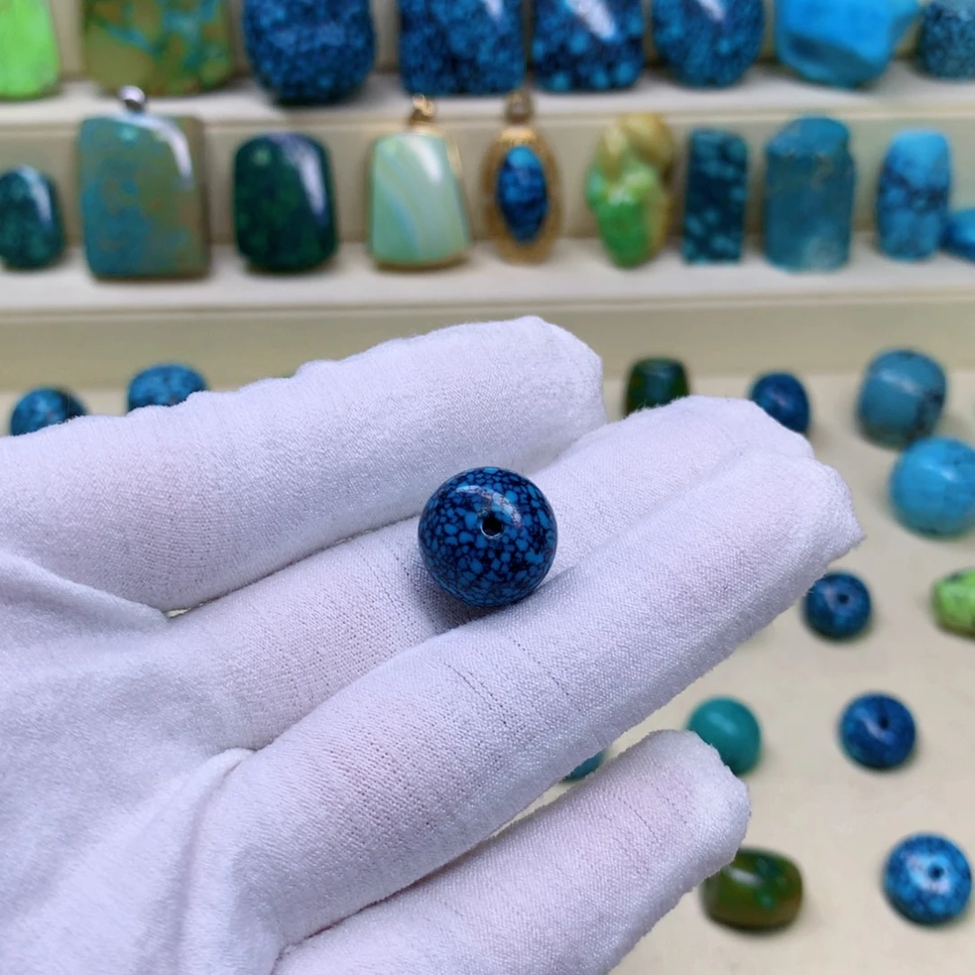 绿松石未镶嵌三彩随行