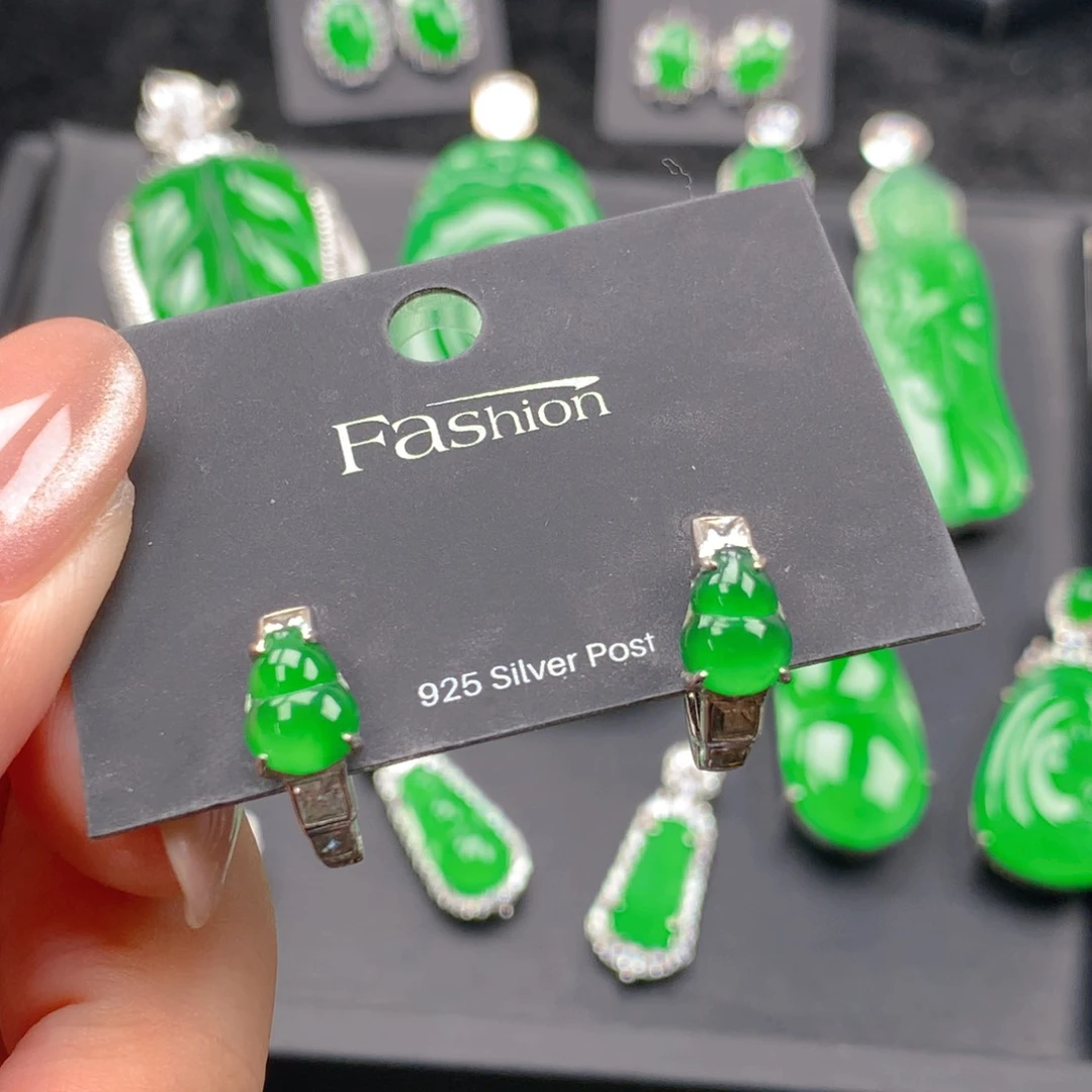 银S925镶嵌翡翠耳环二*八翡翠