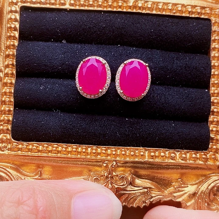 银S925镶嵌红宝石耳饰