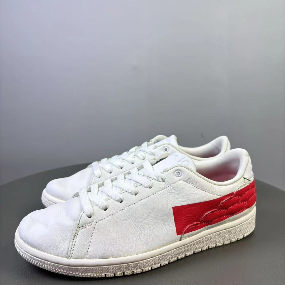 90新 AIR JORDAN 40.5码/内长255 Jordan低帮白红板鞋 非原盒