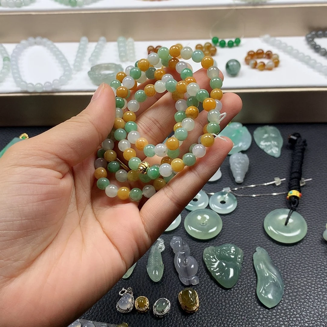 翡翠未镶嵌颈饰珠链