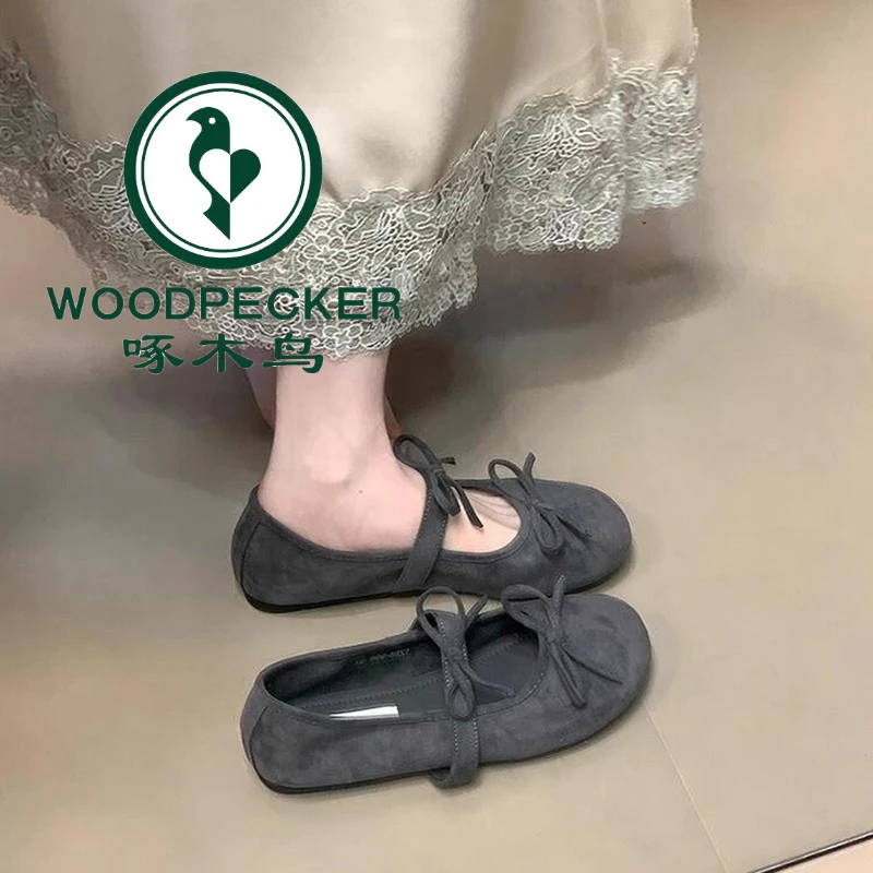啄木鸟百搭温柔可爱风浅口芭蕾舞鞋女秋蝴蝶结一脚蹬绒面平底单鞋